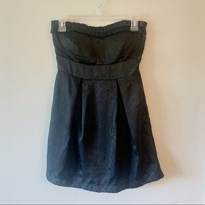 Black formal short/ strapless dress!